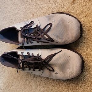 ON Cloud Cloud X men's size 10.5